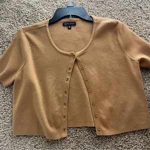 Kendall and Kyle medium button up